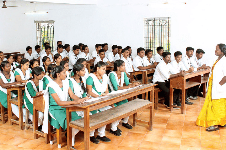 SA Raja Pharmacy College Tirunelveli Classroom and Lab photo 3